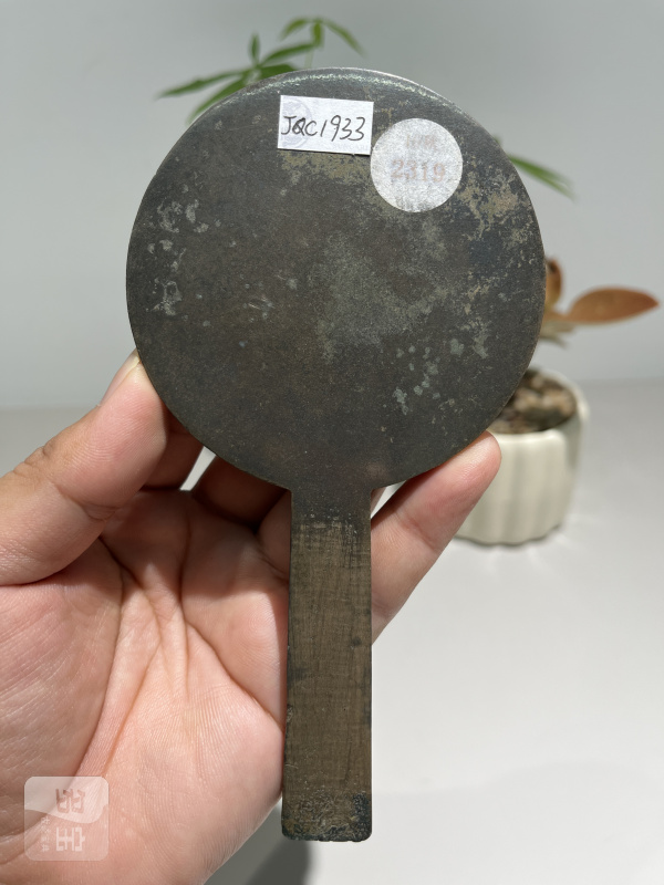 明 沉鱼落雁纹手柄镜 - 图6
